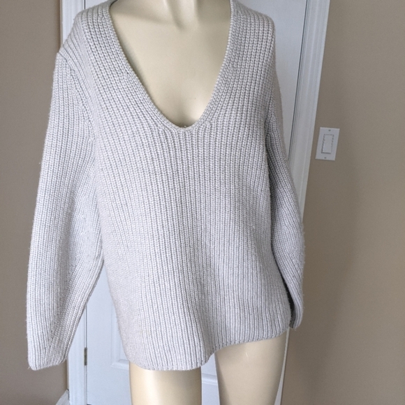 Aritzia Babaton Italian merino wool chunky knit sweater gray - Picture 1 of 10